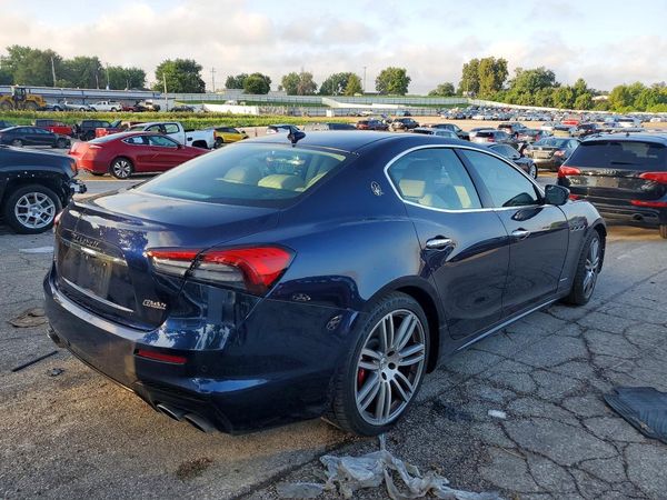 2021 MASERATI GHIBLI Sport