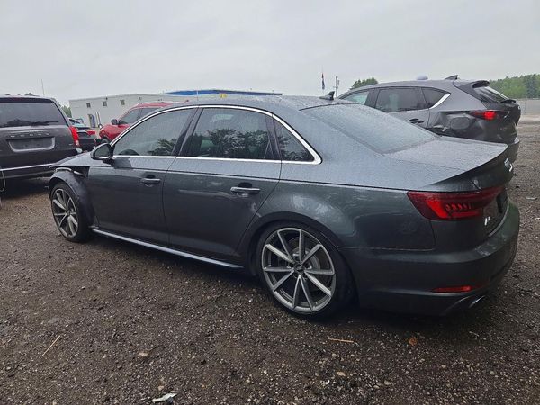 2018 AUDI A4