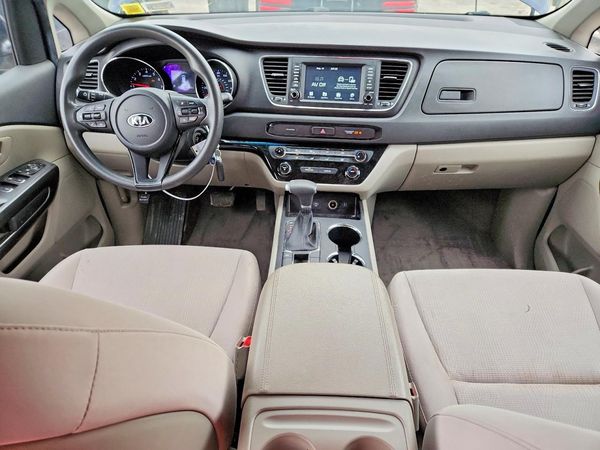 2021 KIA SEDONA LX, EX