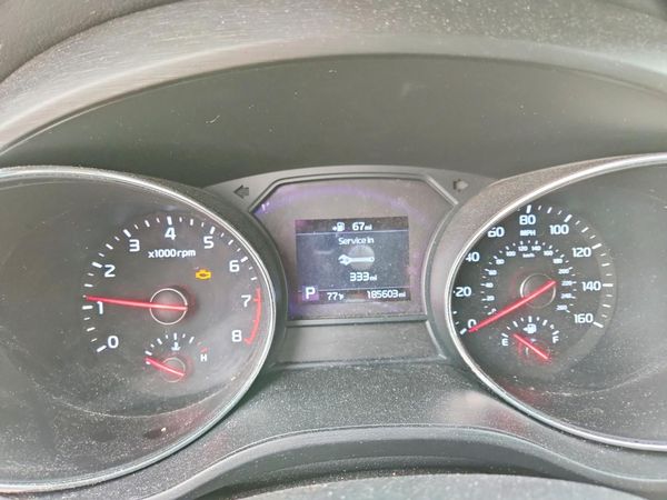 2021 KIA SEDONA LX, EX