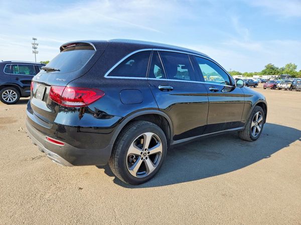 2022 MERCEDES-BENZ GLC GLC300 4MATIC