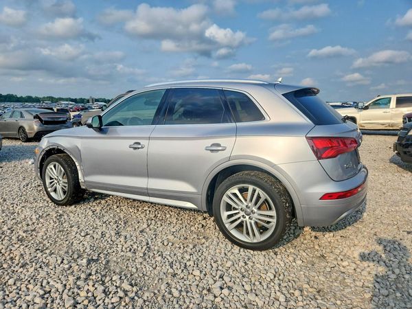 2018 AUDI Q5 quattro Prestige