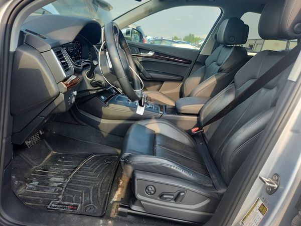 2018 AUDI Q5 quattro Prestige