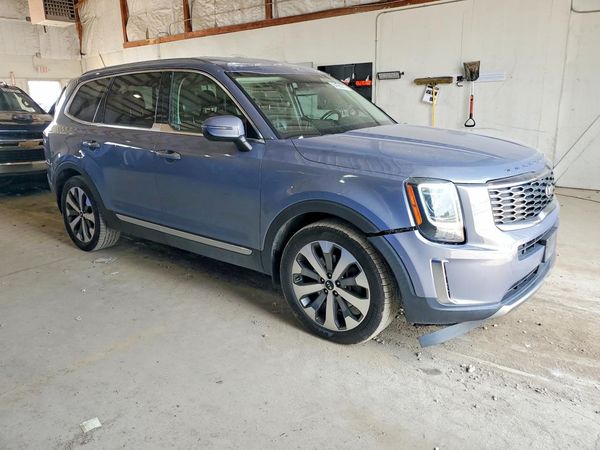 2020 KIA TELLURIDE S — Passenger 3/4