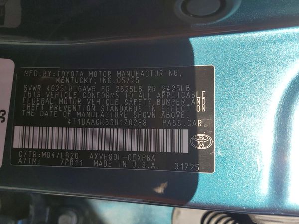 2025 TOYOTA CAMRY