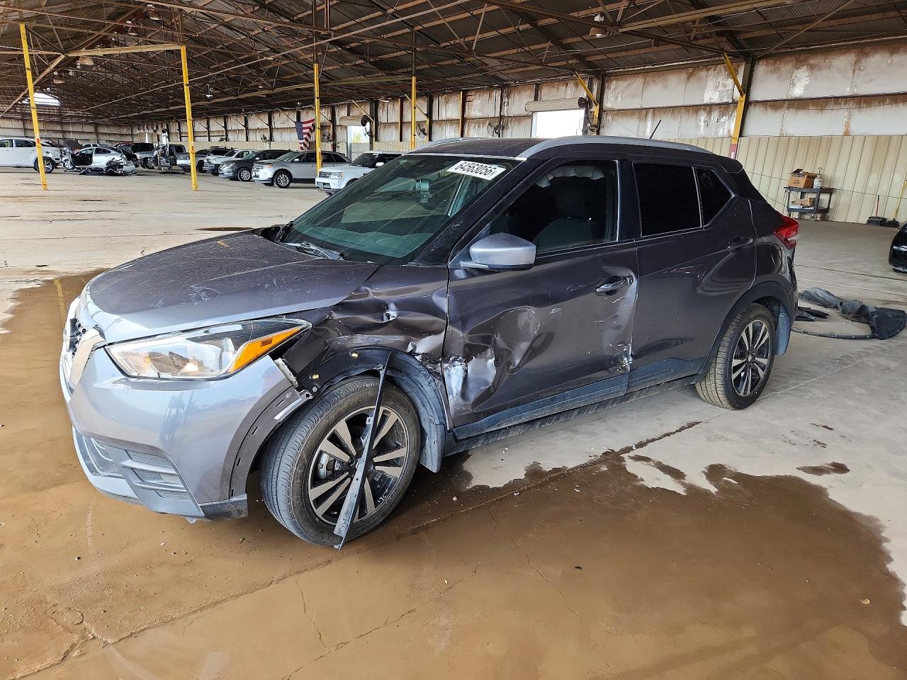 2020 NISSAN KICKS