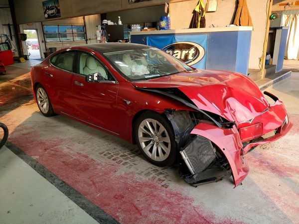 2017 TESLA MODEL S — Passenger 3/4