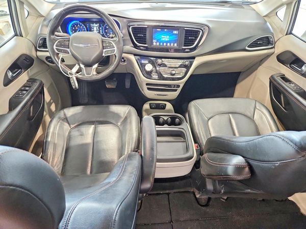 2020 CHRYSLER PACIFICA