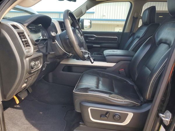 2019 RAM 1500 LARAMIE CREW CAB 4X4