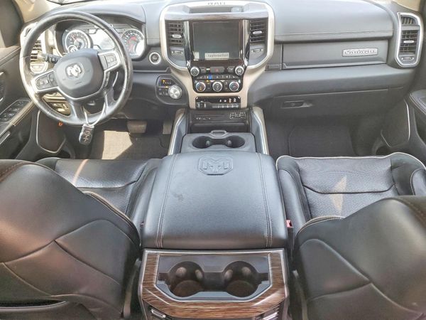 2019 RAM 1500 LARAMIE CREW CAB 4X4