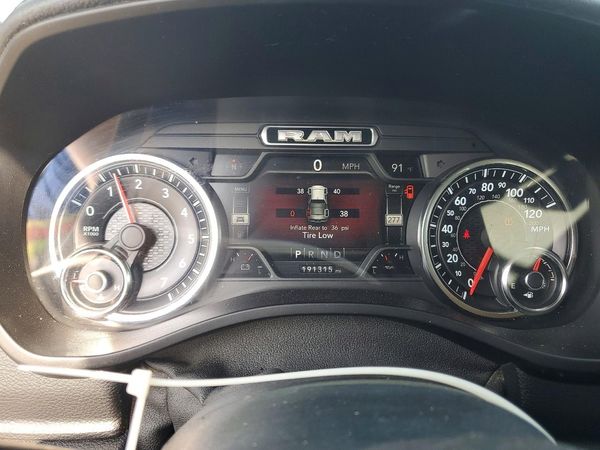 2019 RAM 1500 LARAMIE CREW CAB 4X4