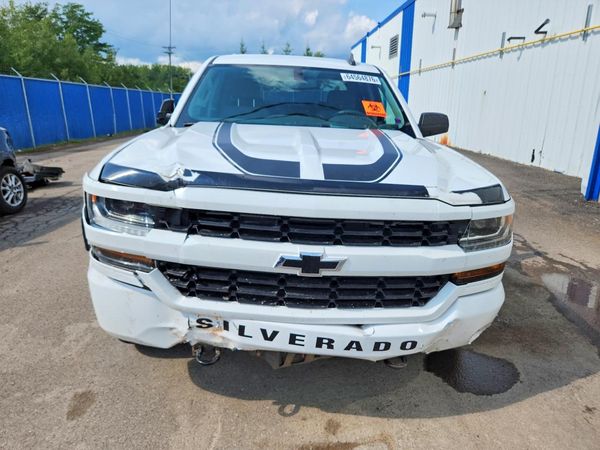 2018 CHEVROLET SILVERADO Custom