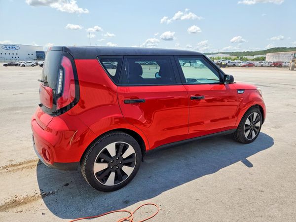 2019 KIA SOUL