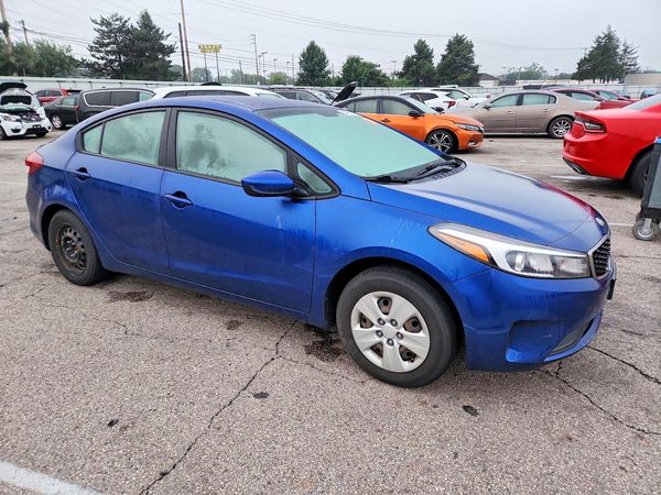 2018 KIA FORTE LX Base