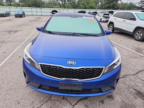 2018 KIA FORTE LX Base