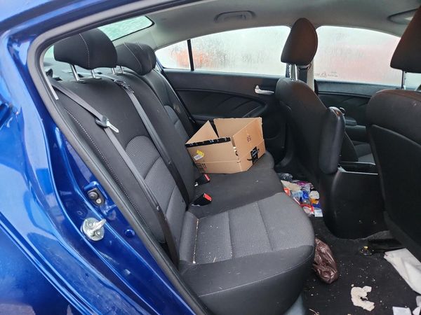 2018 KIA FORTE LX Base