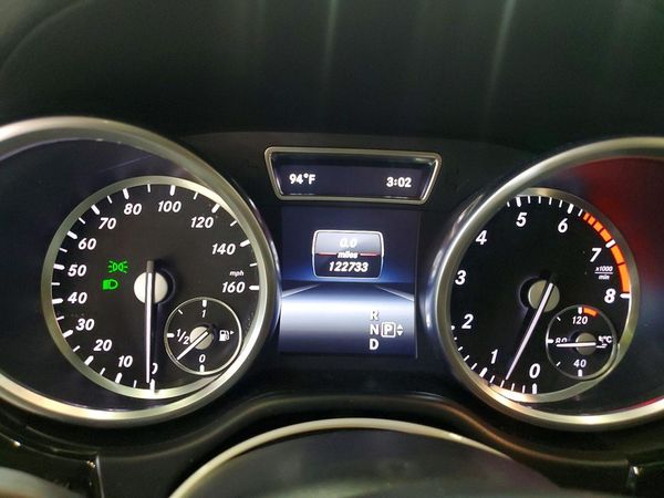 2015 MERCEDES-BENZ GL GL550 4MATIC