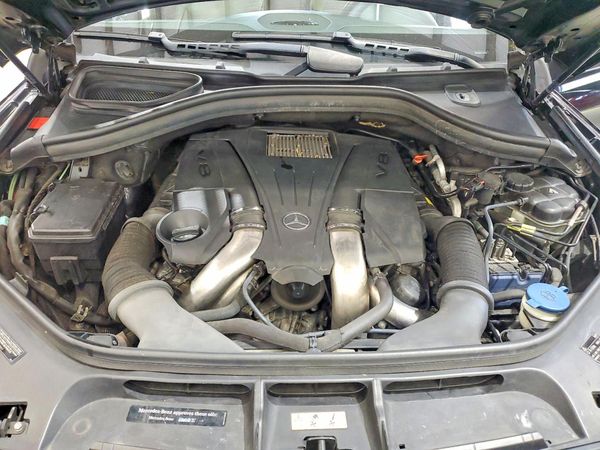 2015 MERCEDES-BENZ GL GL550 4MATIC