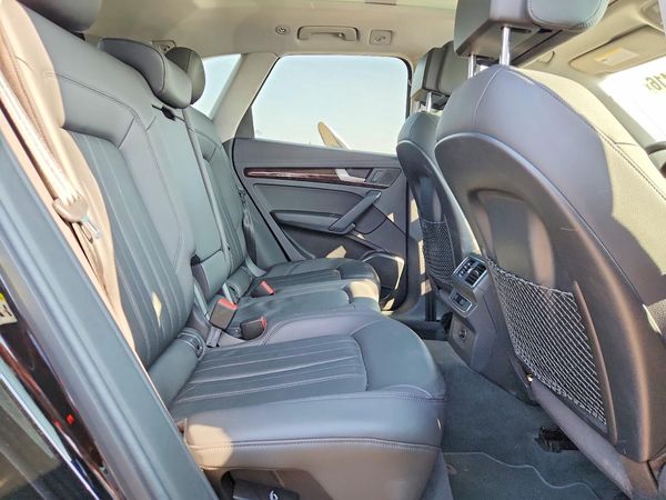 2019 AUDI Q5 quattro Premium