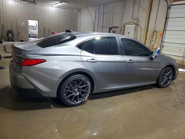 2025 TOYOTA CAMRY