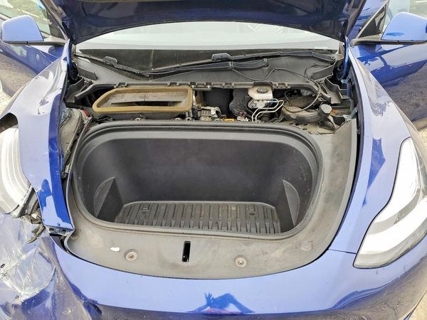 2020 TESLA MODEL Y