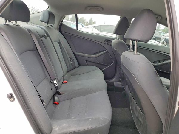 2015 KIA OPTIMA GL - Middle-low