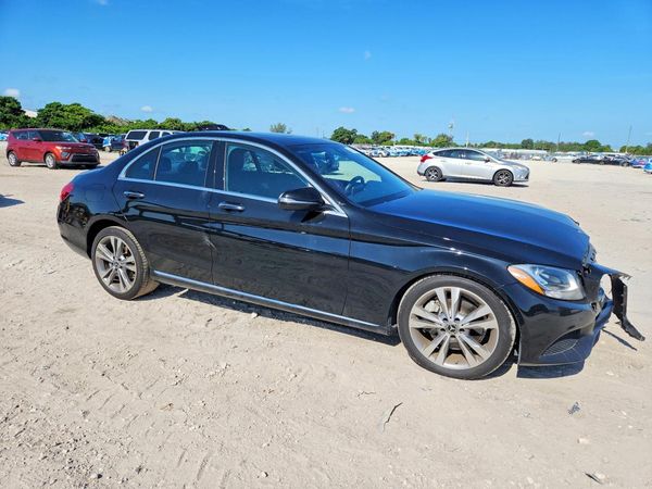 2018 MERCEDES-BENZ C C300