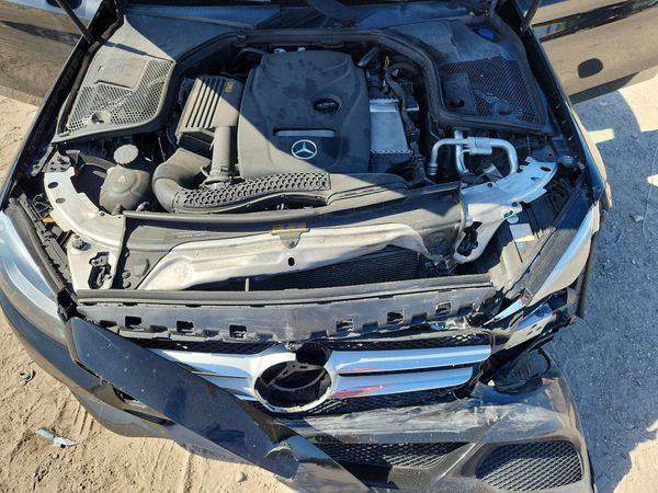 2018 MERCEDES-BENZ C C300