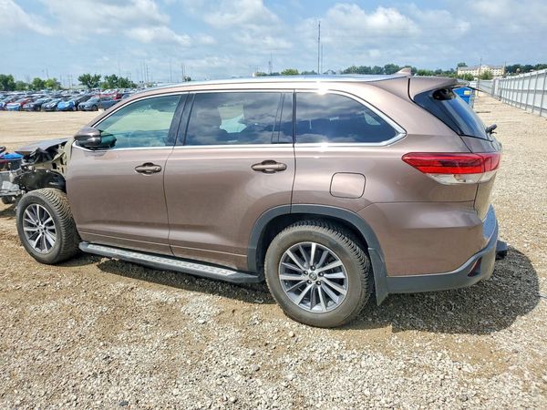 2018 TOYOTA HIGHLANDER