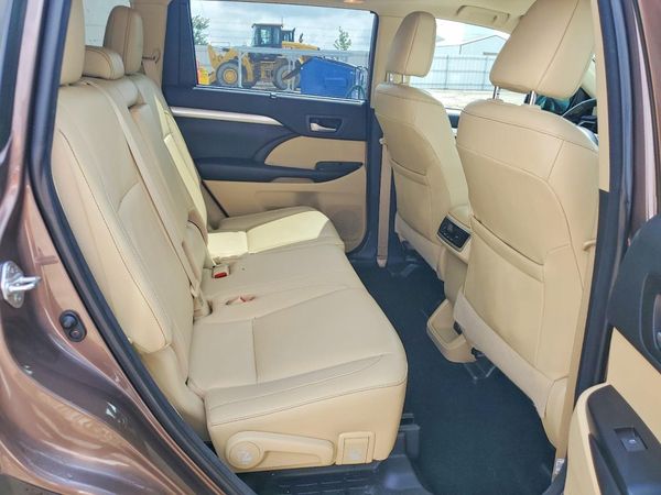 2018 TOYOTA HIGHLANDER