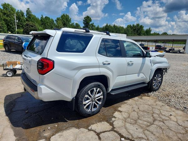 2025 TOYOTA 4RUNNER