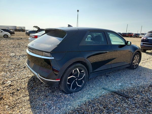 2022 HYUNDAI IONIQ SEL