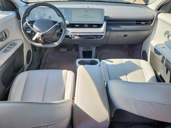 2022 HYUNDAI IONIQ SEL