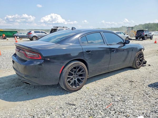 2016 DODGE CHARGER SXT