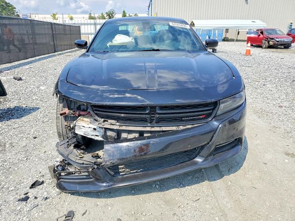 2016 DODGE CHARGER SXT
