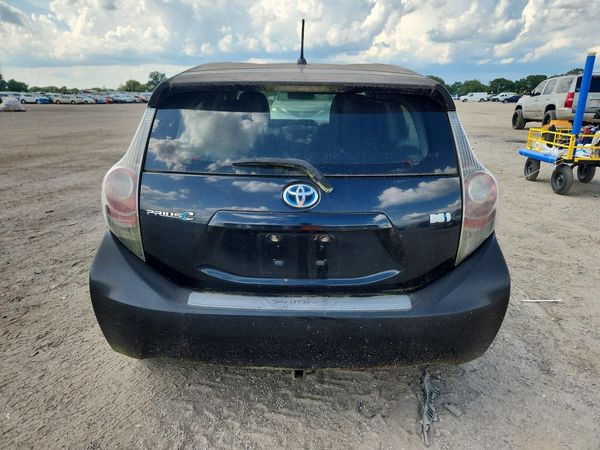 2012 TOYOTA PRIUS