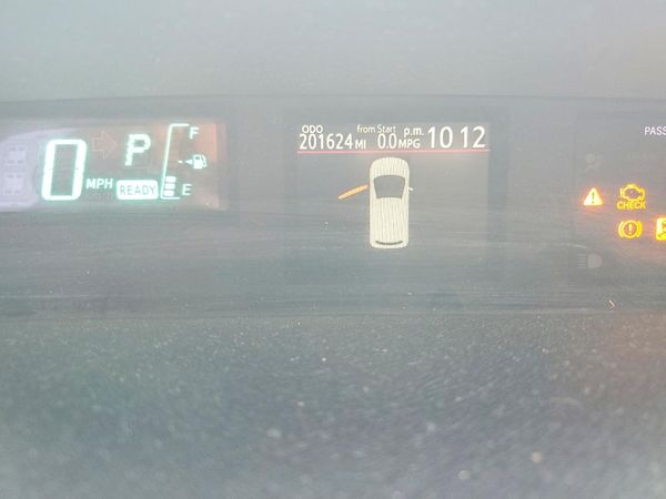 2012 TOYOTA PRIUS