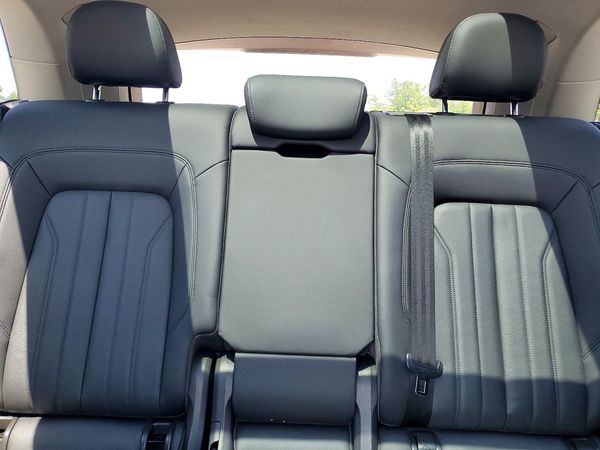 2019 AUDI Q5 quattro Premium Plus