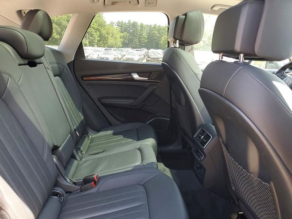 2019 AUDI Q5 quattro Premium Plus