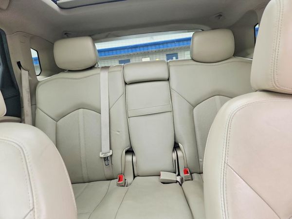 2012 CADILLAC SRX Performance
