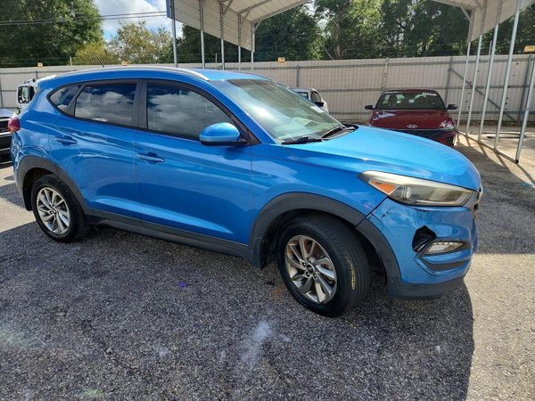 2016 HYUNDAI TUCSON
