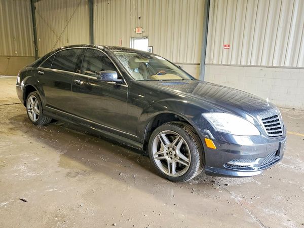 2013 MERCEDES-BENZ S S550V 4-MATIC