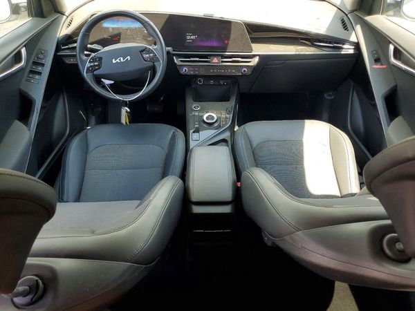 2024 KIA NIRO Wind