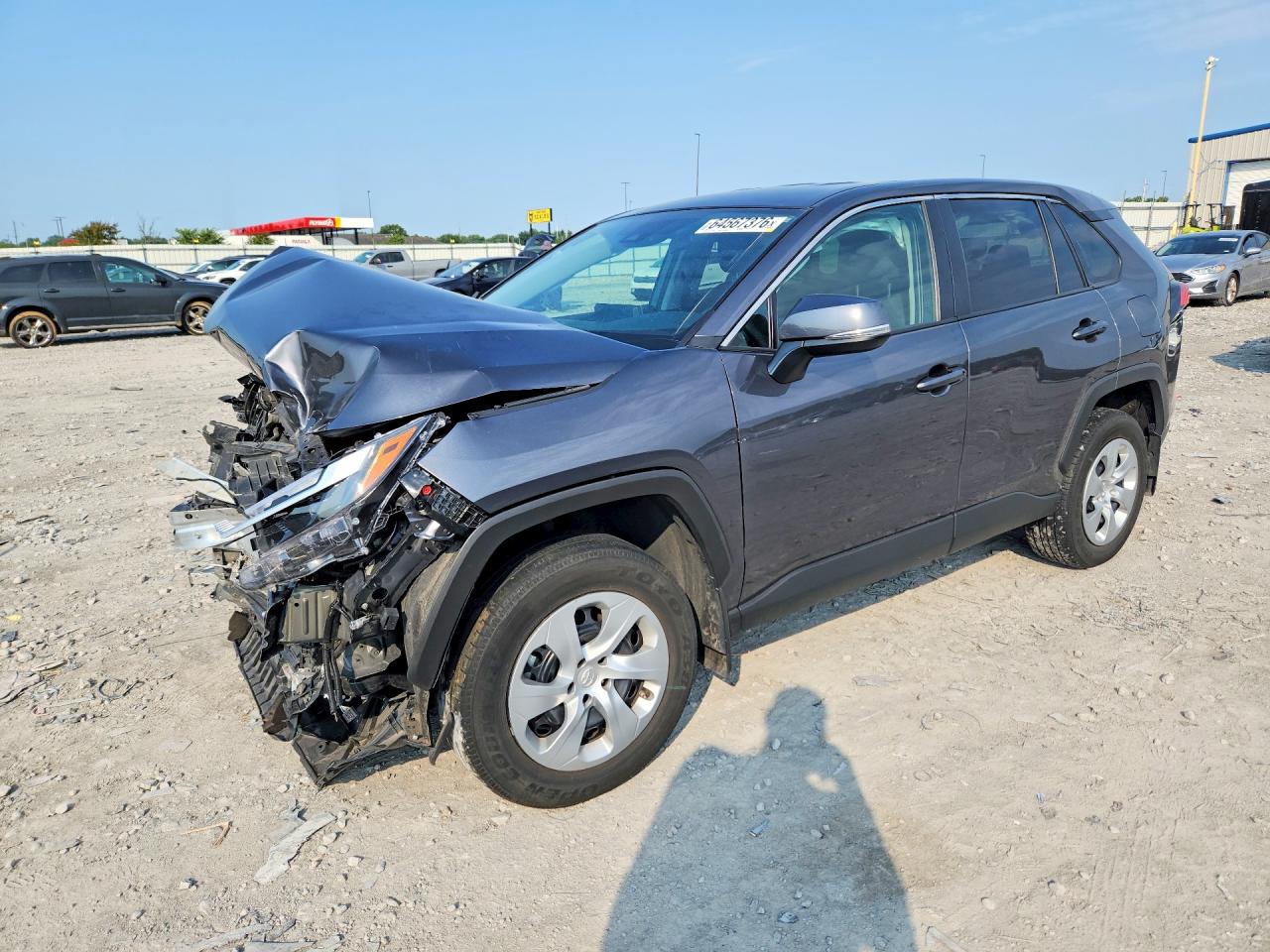 2024 TOYOTA RAV4 LE — Front 3/4
