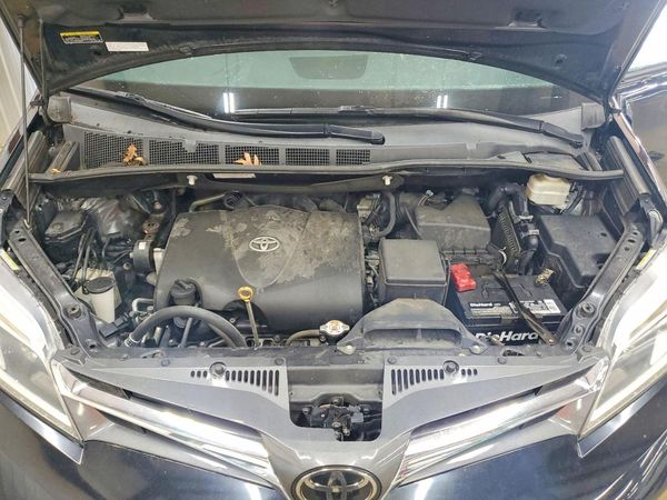 2020 TOYOTA SIENNA Q grade
