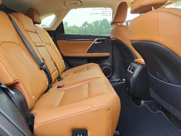 2022 LEXUS RX 450h Luxury