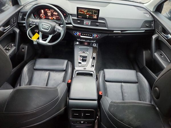 2018 AUDI Q5 quattro Premium Plus
