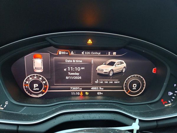 2018 AUDI Q5 quattro Premium Plus