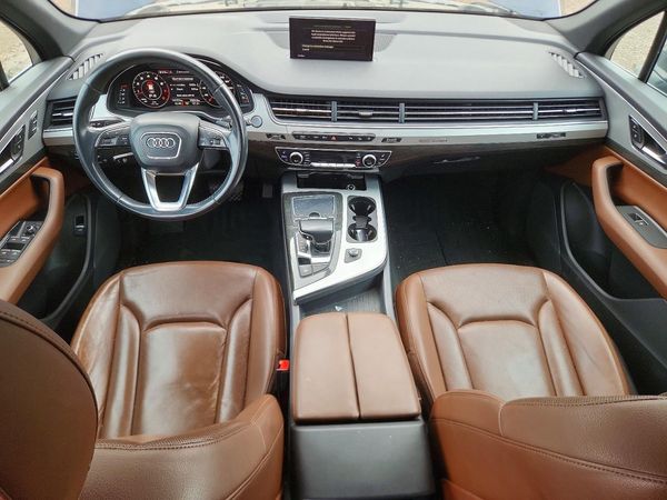 2017 AUDI Q7
