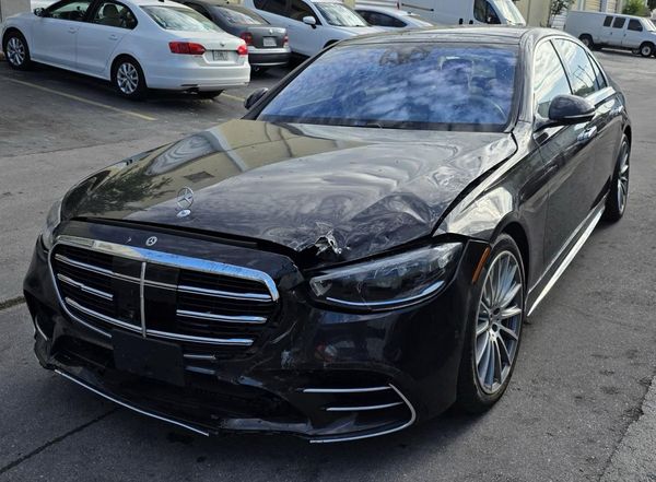 2022 MERCEDES-BENZ S